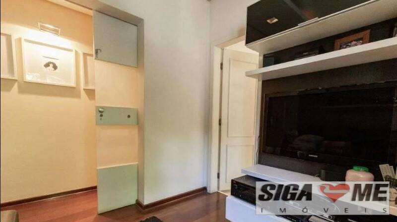 Casa à venda com 3 quartos, 380m² - Foto 10