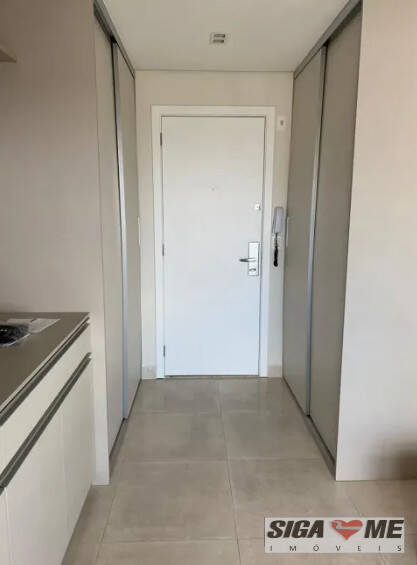 Apartamento para alugar com 1 quarto, 33m² - Foto 11