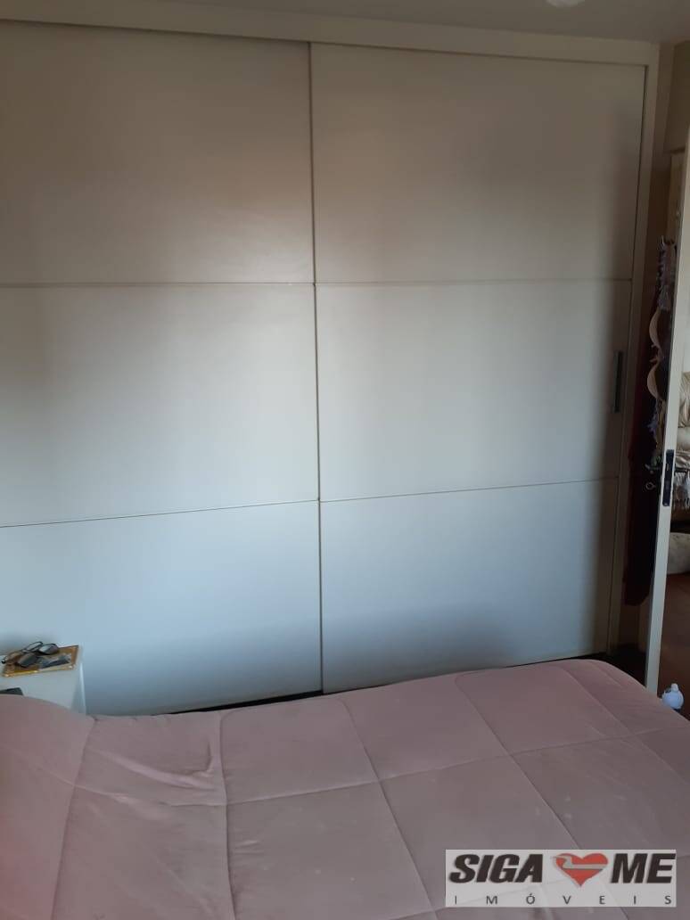 Apartamento à venda com 2 quartos, 68m² - Foto 6