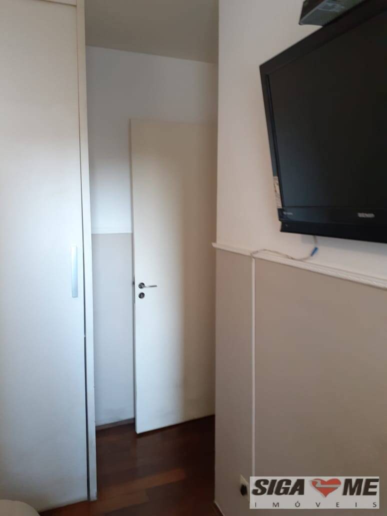 Apartamento à venda com 2 quartos, 68m² - Foto 24