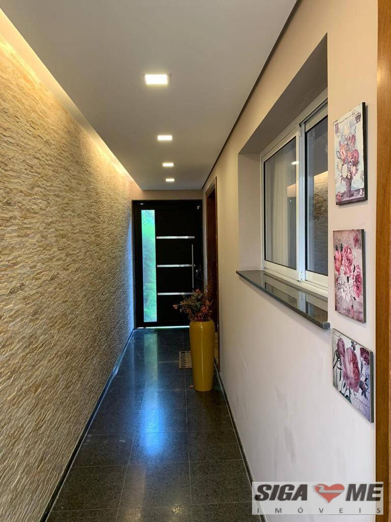 Casa à venda e aluguel com 4 quartos, 300m² - Foto 11