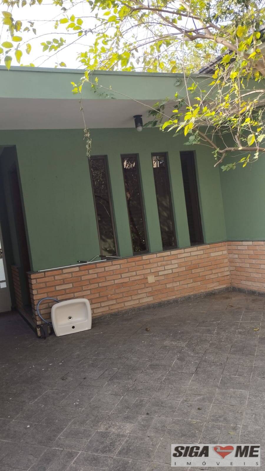 Casa para alugar com 3 quartos, 250m² - Foto 4