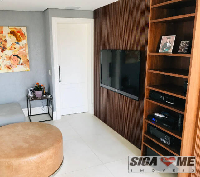 Apartamento à venda com 3 quartos, 270m² - Foto 6