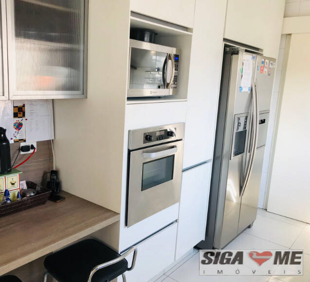 Apartamento à venda com 3 quartos, 270m² - Foto 9