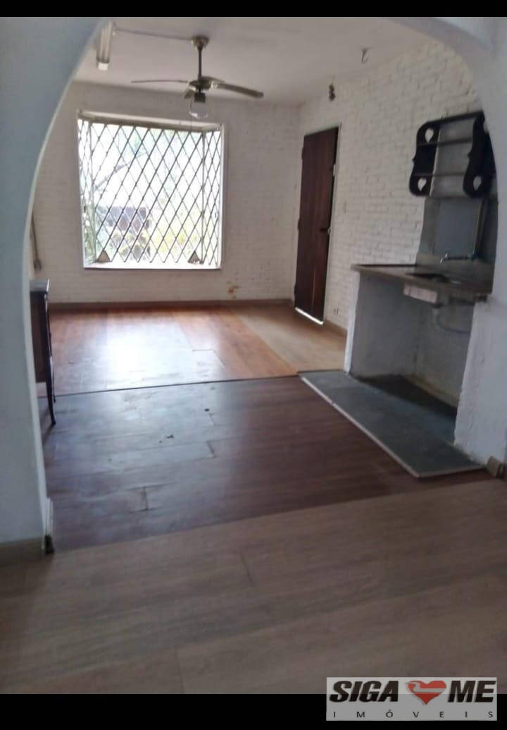 Casa à venda com 5 quartos, 235m² - Foto 1