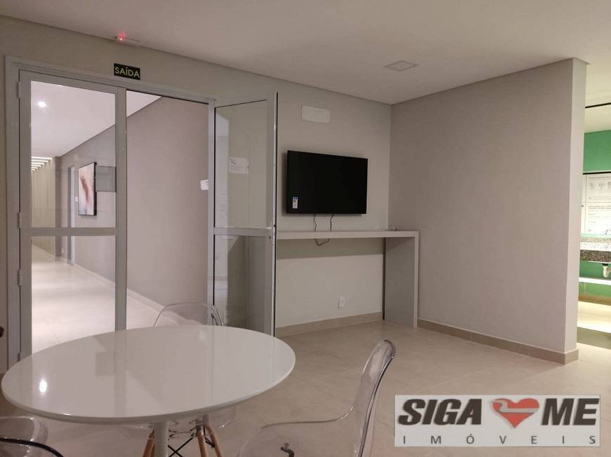 Apartamento à venda com 2 quartos, 35m² - Foto 32