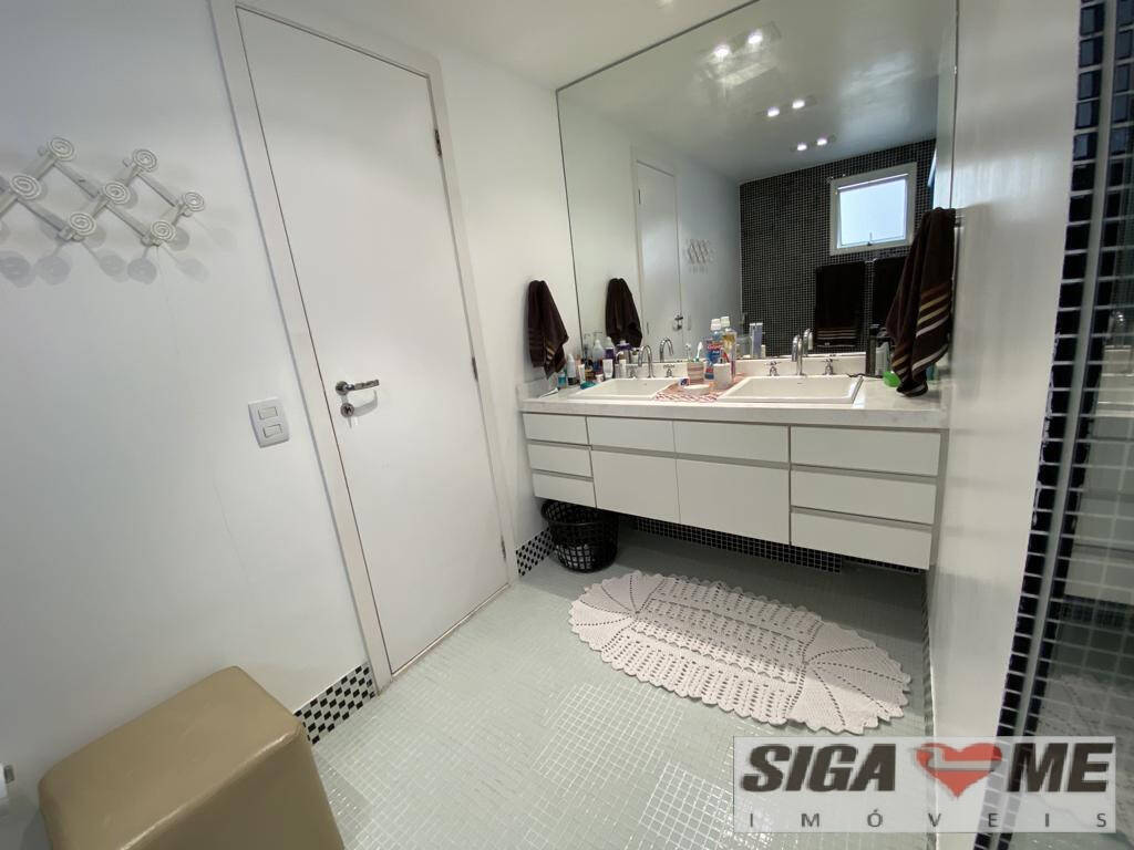 Apartamento à venda com 3 quartos, 160m² - Foto 20