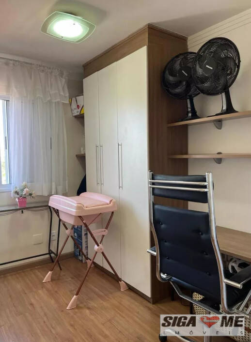 Apartamento à venda com 3 quartos, 76m² - Foto 13