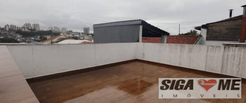 Casa à venda com 4 quartos, 210m² - Foto 2