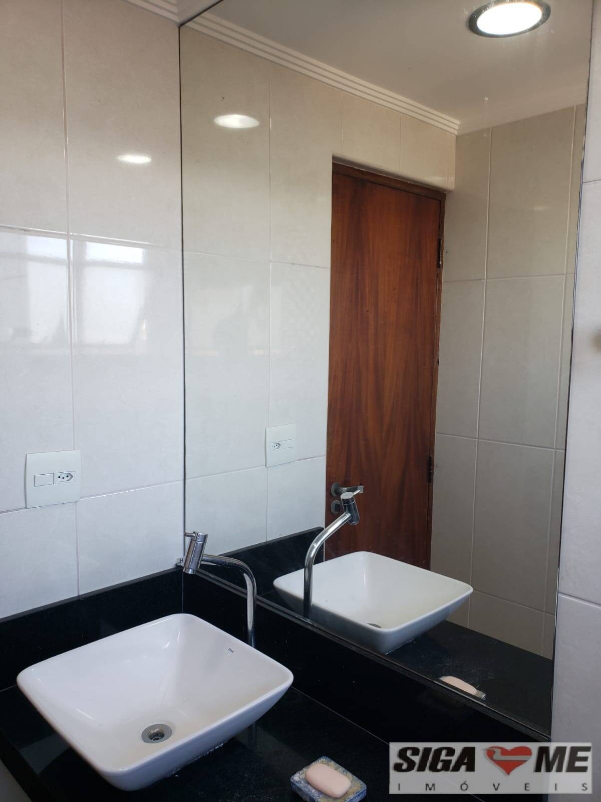 Apartamento à venda com 3 quartos, 220m² - Foto 20