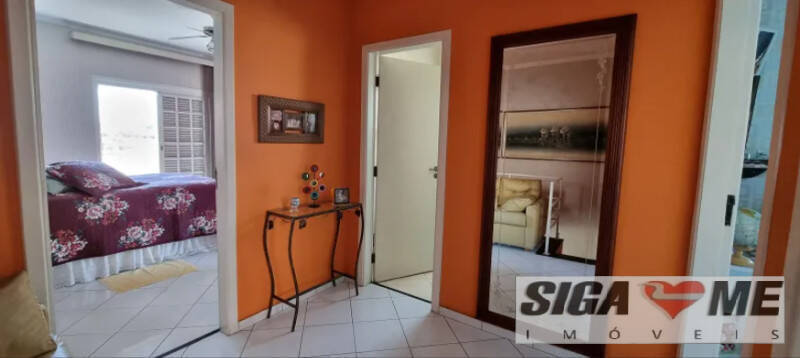 Casa à venda com 3 quartos, 225m² - Foto 8