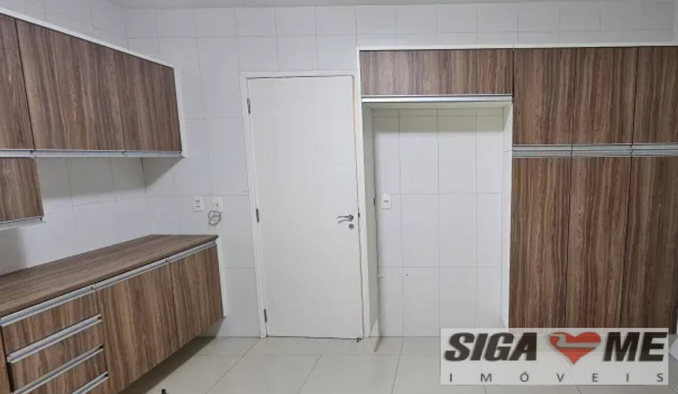 Apartamento à venda com 3 quartos, 202m² - Foto 7