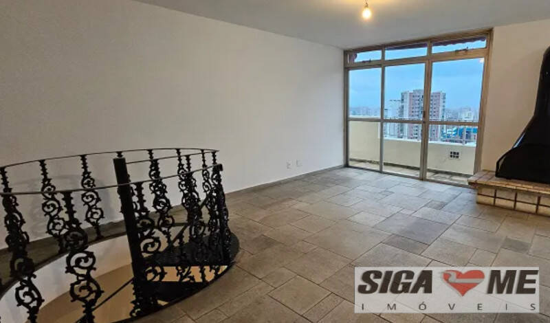 Apartamento à venda com 3 quartos, 202m² - Foto 2