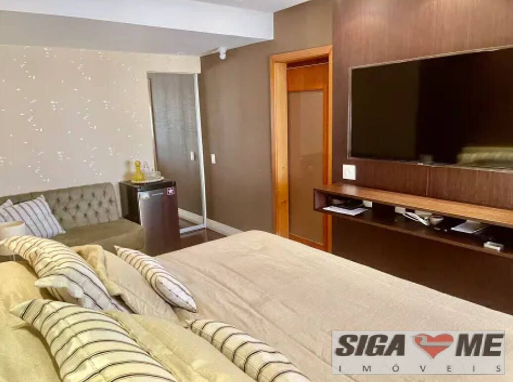 Apartamento à venda com 3 quartos, 181m² - Foto 8