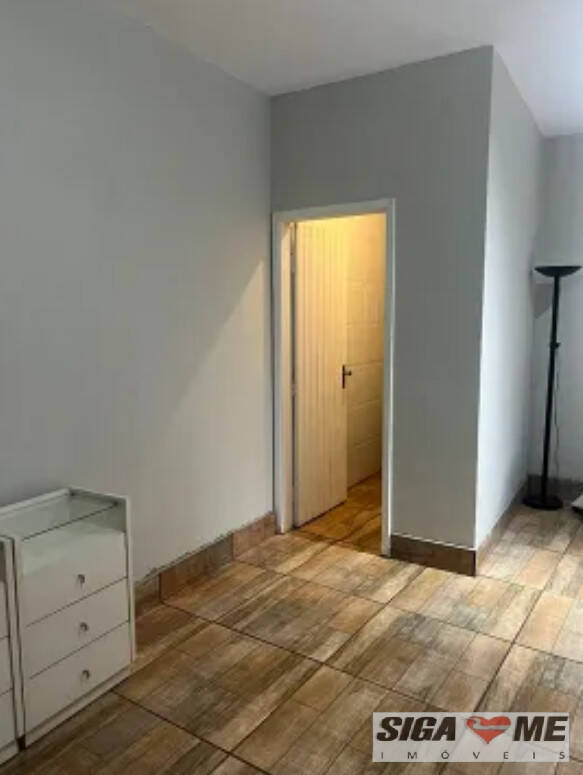 Casa para alugar com 2 quartos, 22m² - Foto 6