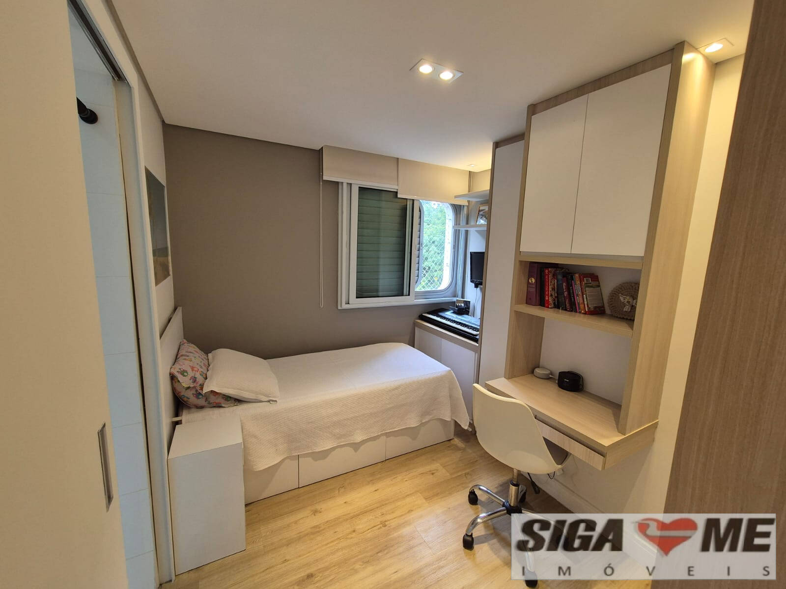 Apartamento à venda com 3 quartos, 125m² - Foto 12