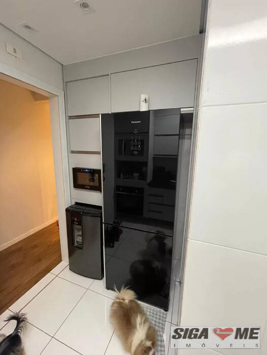 Apartamento à venda com 2 quartos, 62m² - Foto 9