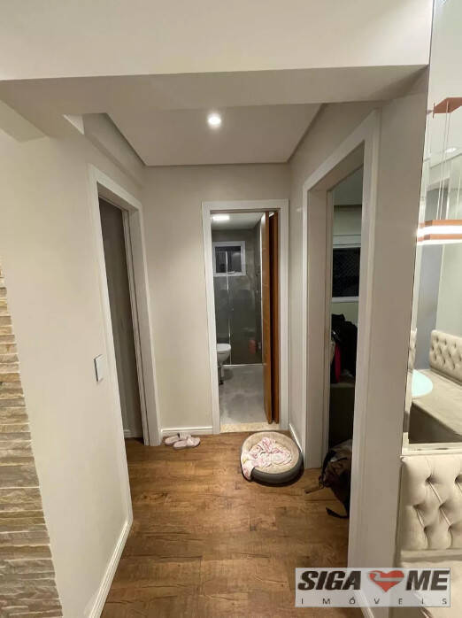 Apartamento à venda com 2 quartos, 62m² - Foto 17