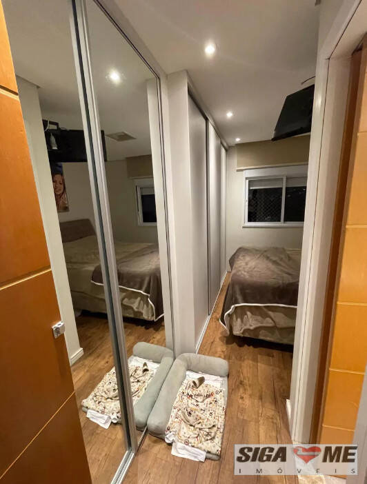 Apartamento à venda com 2 quartos, 62m² - Foto 12