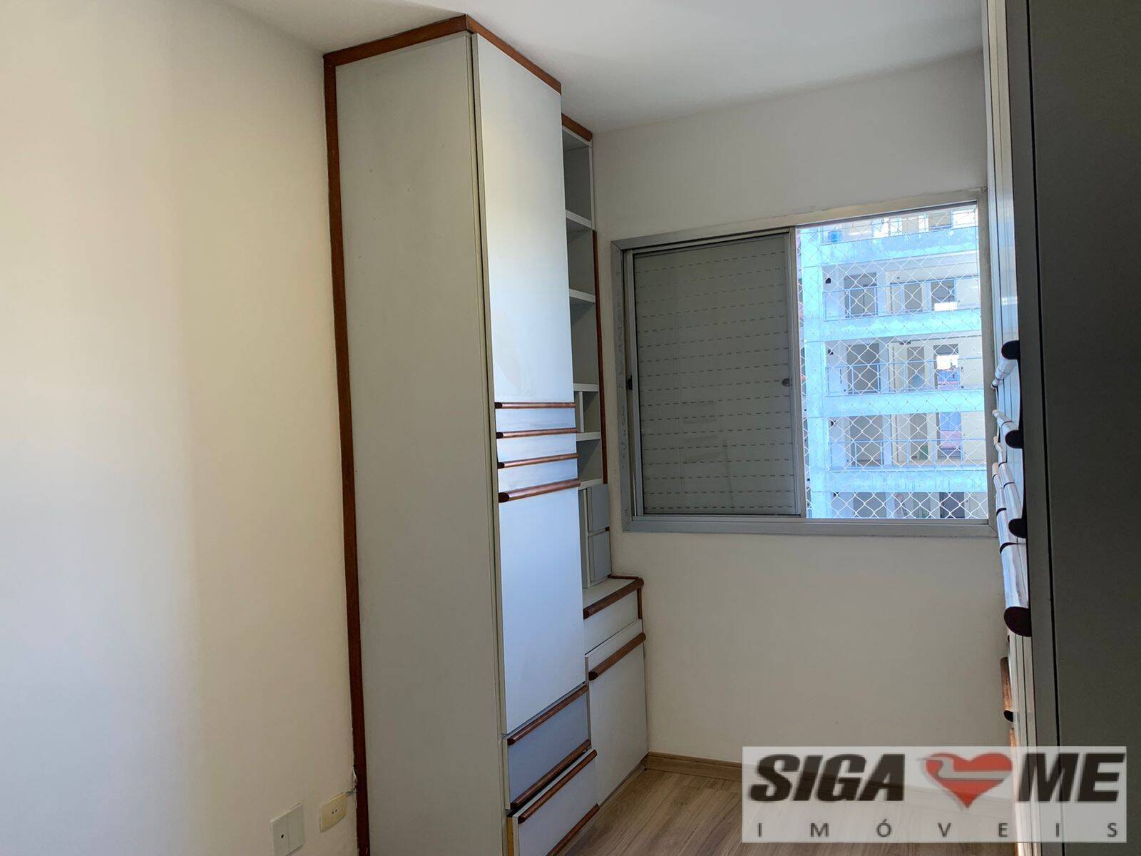 Apartamento para alugar com 2 quartos, 70m² - Foto 14