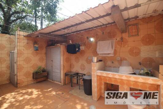 Casa à venda com 4 quartos, 300m² - Foto 9