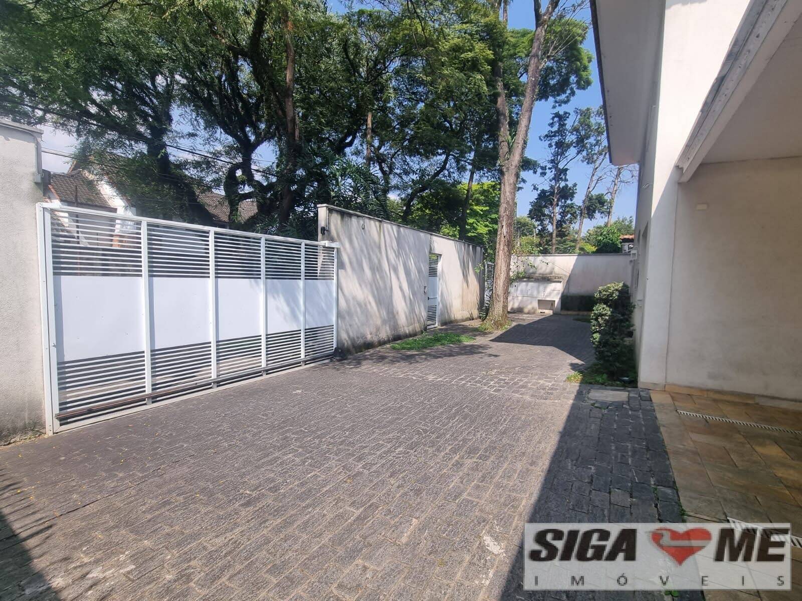 Casa à venda e aluguel com 1 quarto, 411m² - Foto 4