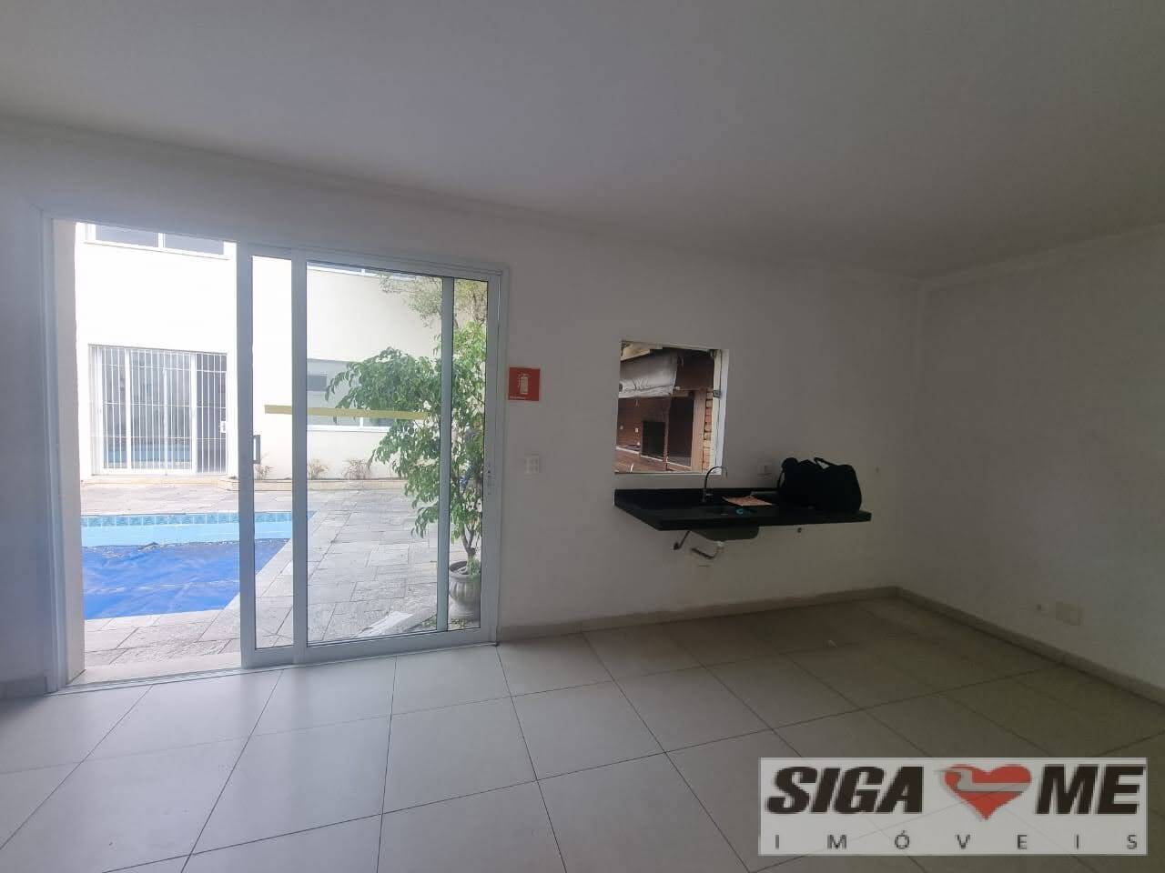 Casa à venda e aluguel com 1 quarto, 411m² - Foto 15