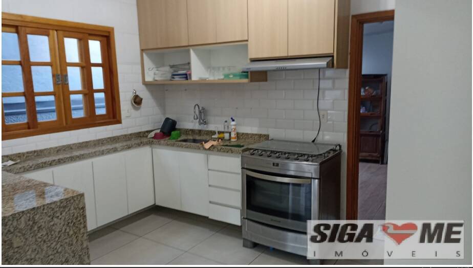 Casa à venda e aluguel com 2 quartos, 120m² - Foto 7