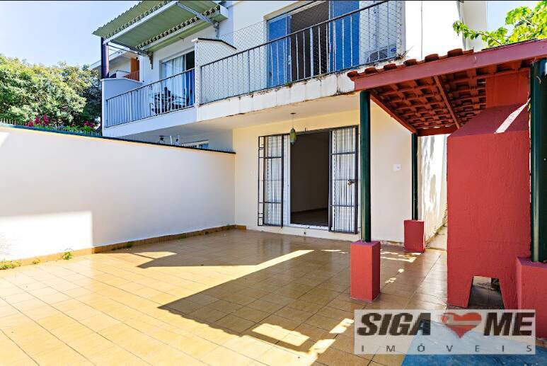 Casa à venda com 3 quartos, 215m² - Foto 5