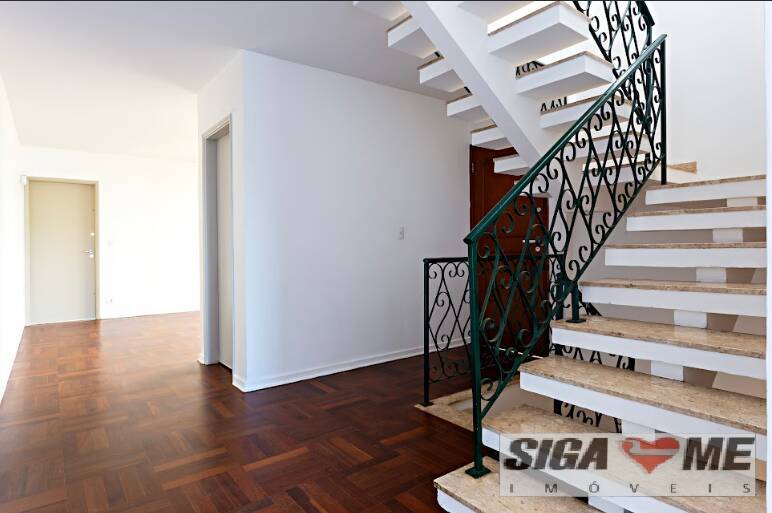 Casa à venda com 3 quartos, 215m² - Foto 13