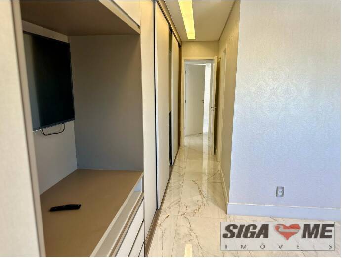 Apartamento à venda com 3 quartos, 122m² - Foto 2