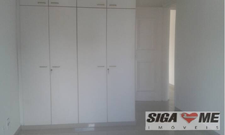 Apartamento para alugar com 2 quartos, 110m² - Foto 7