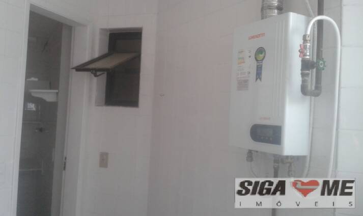 Apartamento para alugar com 2 quartos, 110m² - Foto 11