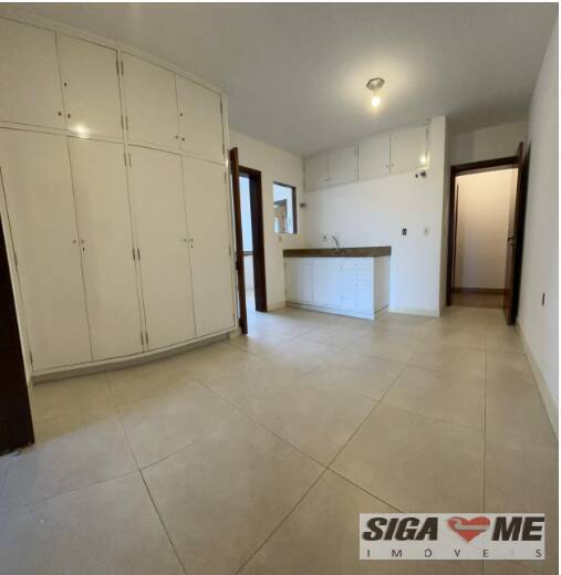 Apartamento à venda com 2 quartos, 218m² - Foto 4