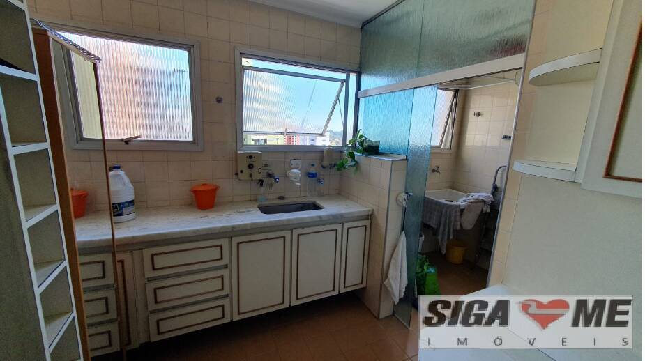 Apartamento à venda com 2 quartos, 71m² - Foto 9