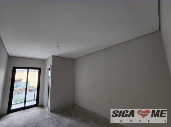 Casa à venda com 3 quartos, 143m² - Foto 4