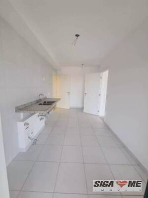 Apartamento à venda com 3 quartos, 173m² - Foto 3