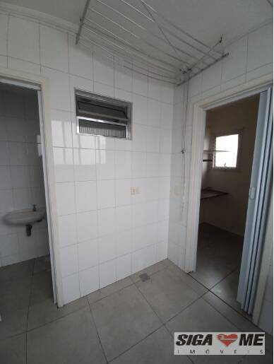 Apartamento à venda com 3 quartos, 117m² - Foto 8