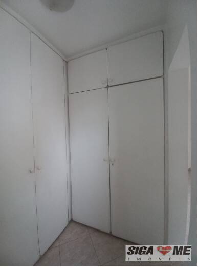 Apartamento à venda com 3 quartos, 117m² - Foto 13