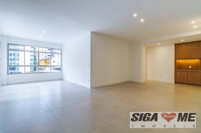 Apartamento à venda com 3 quartos, 143m² - Foto 7