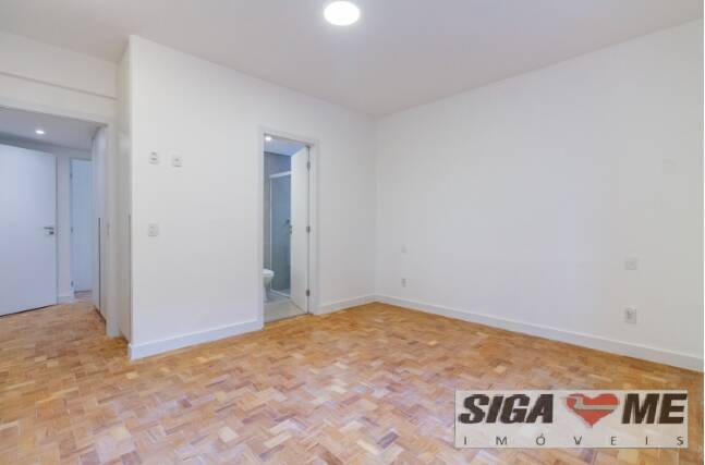 Apartamento à venda com 3 quartos, 143m² - Foto 23