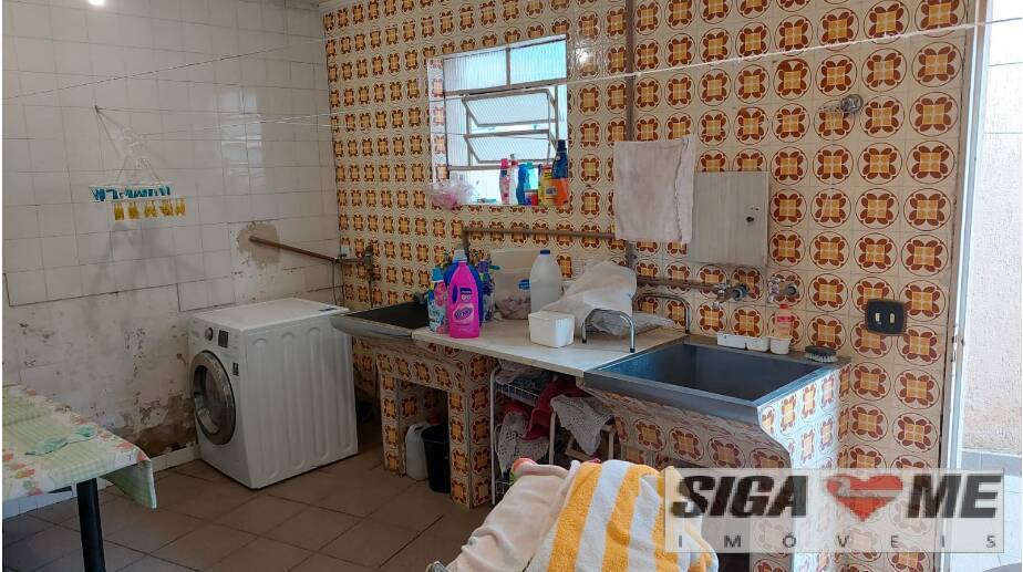 Casa à venda com 3 quartos, 250m² - Foto 9