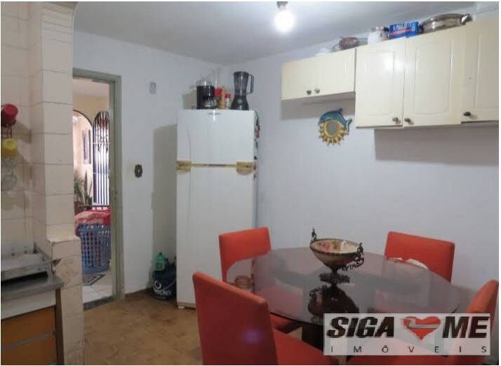 Casa à venda com 3 quartos, 115m² - Foto 13