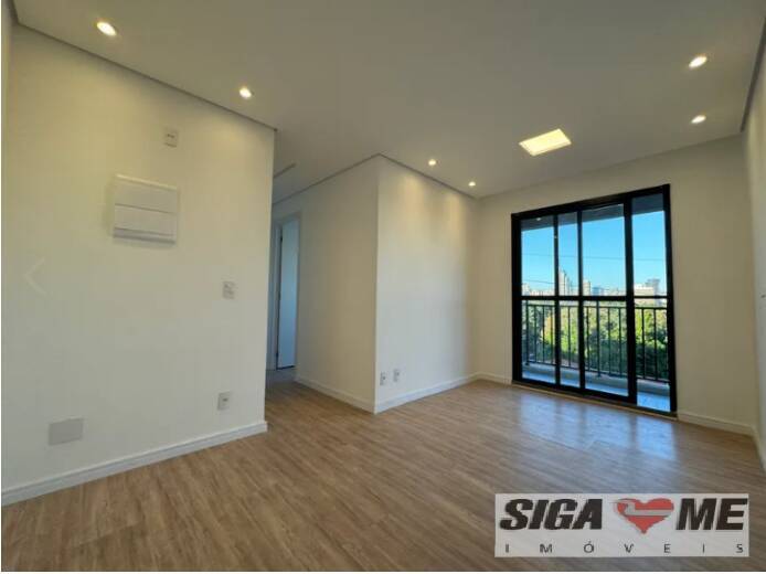 Apartamento à venda com 2 quartos, 44m² - Foto 14