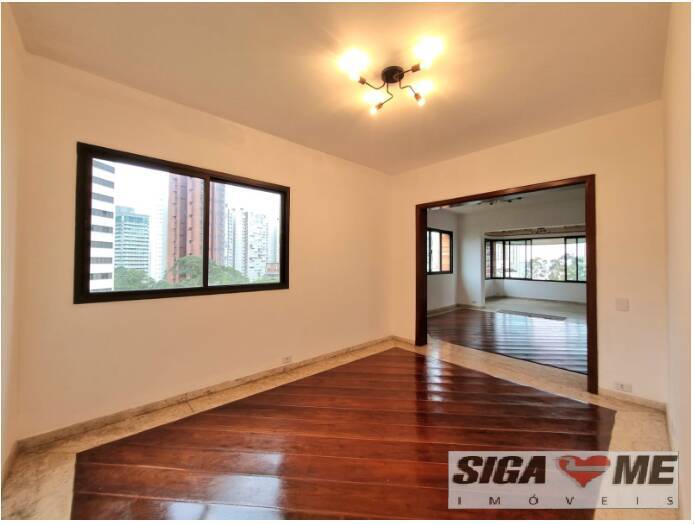 Apartamento à venda com 4 quartos, 236m² - Foto 12