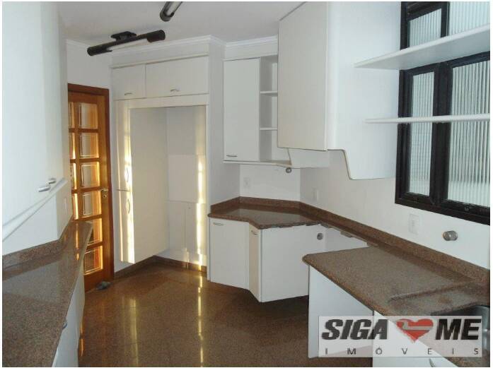 Apartamento para alugar com 4 quartos, 315m² - Foto 14