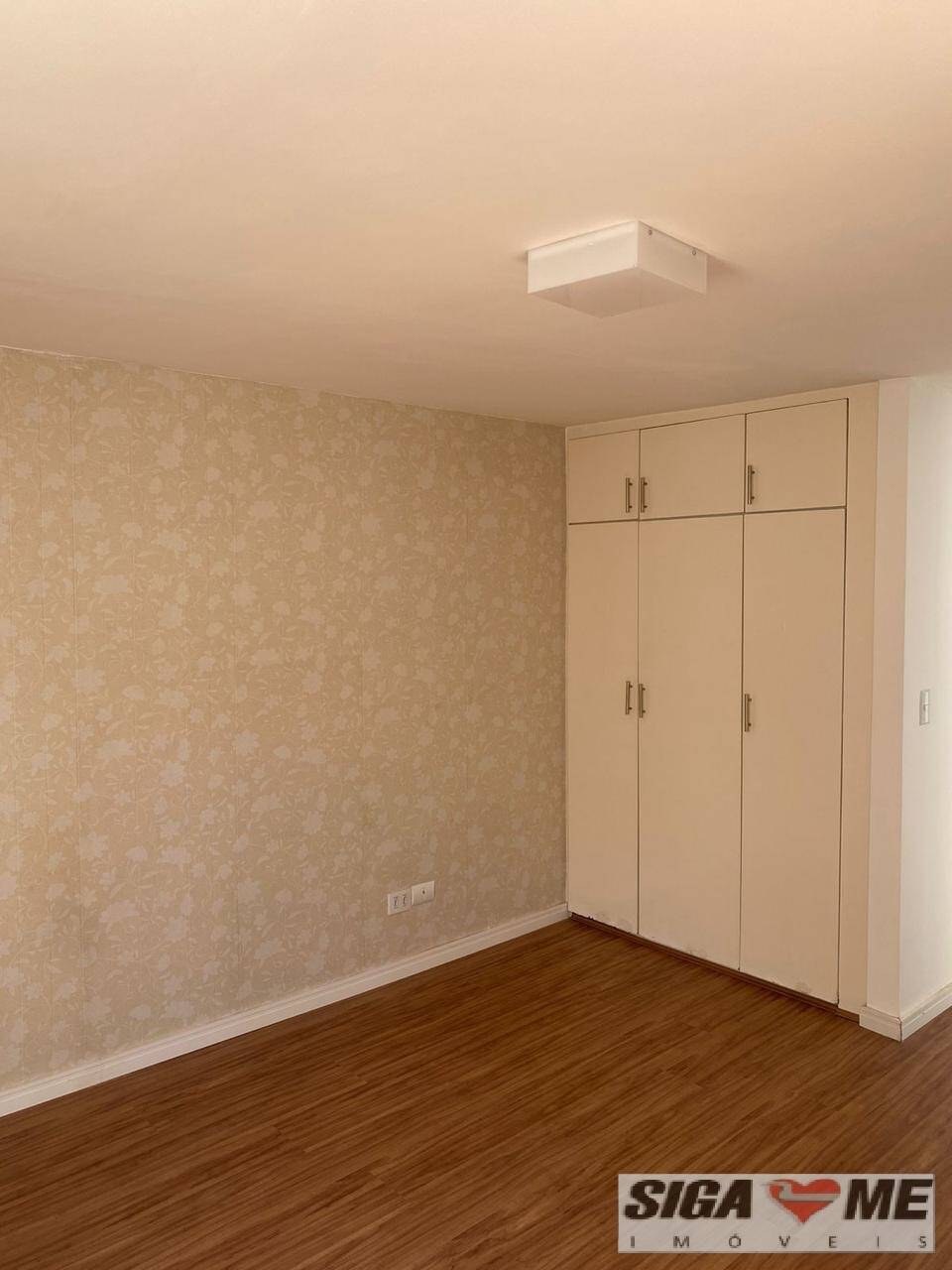 Apartamento para alugar com 3 quartos, 160m² - Foto 3