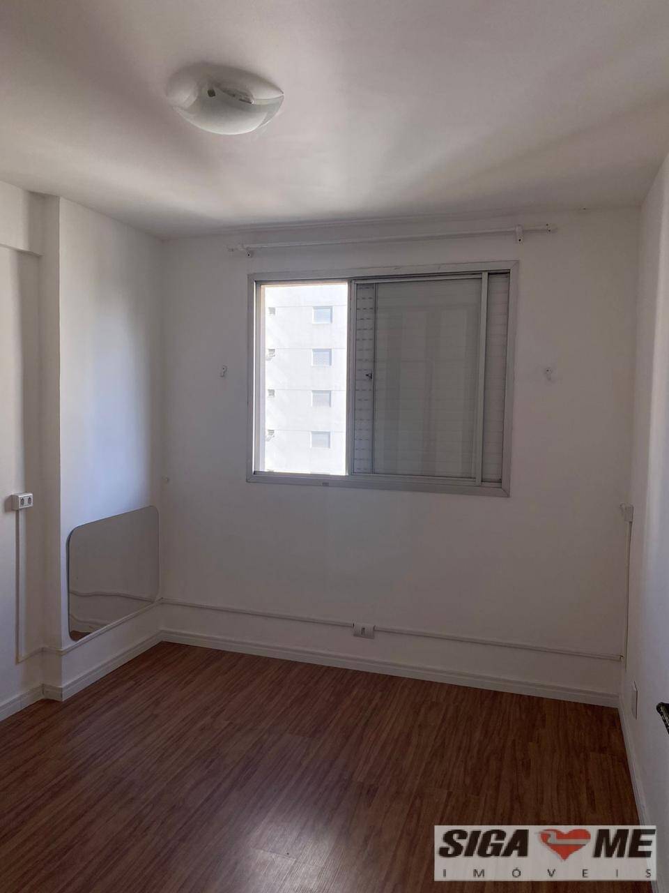 Apartamento para alugar com 3 quartos, 160m² - Foto 6