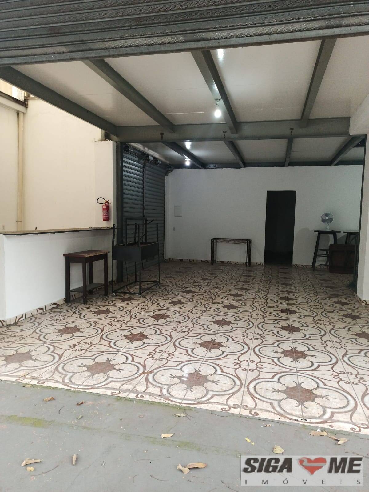 Loja-Salão para alugar, 240m² - Foto 1