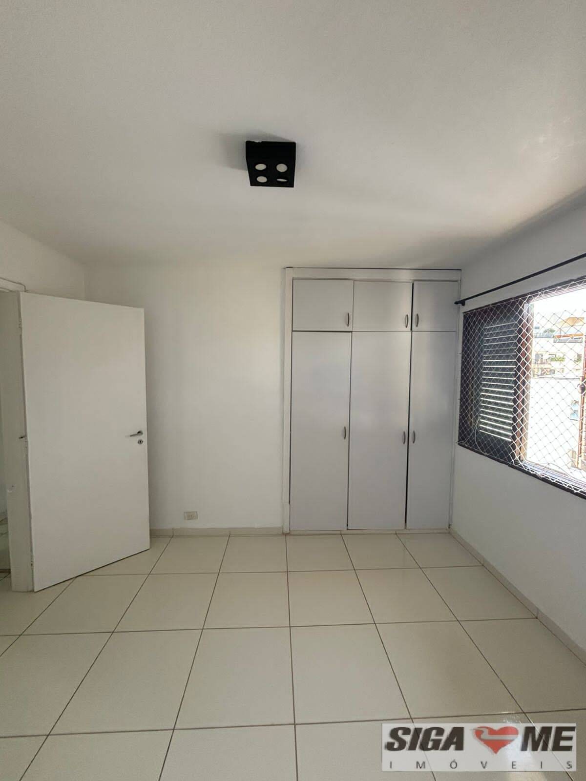 Apartamento para alugar com 1 quarto, 157m² - Foto 3